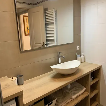 Superbe 2 Pieces Moderne Refait A Neuf, Piscine ! * アンティーブ
