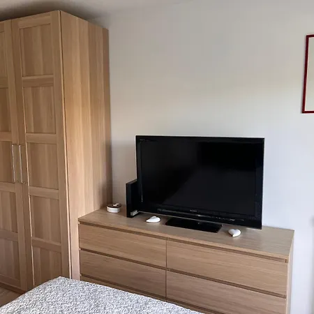Superbe 2 Pieces Moderne Refait A Neuf, Piscine ! アンティーブ