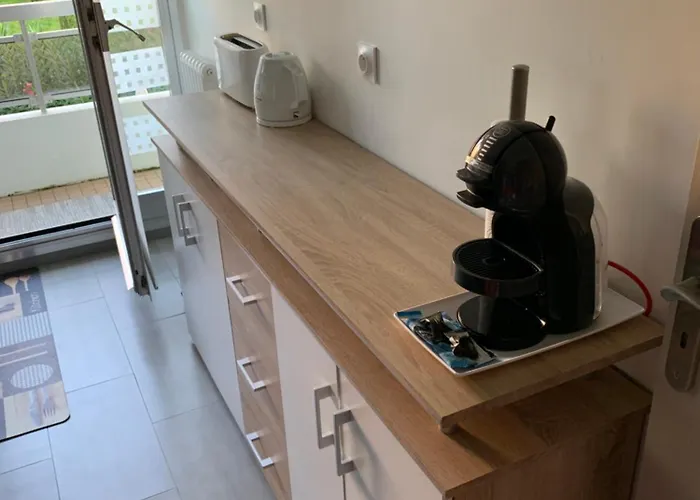 Superbe 2 Pieces Moderne Refait A Neuf, Piscine ! Apartment *